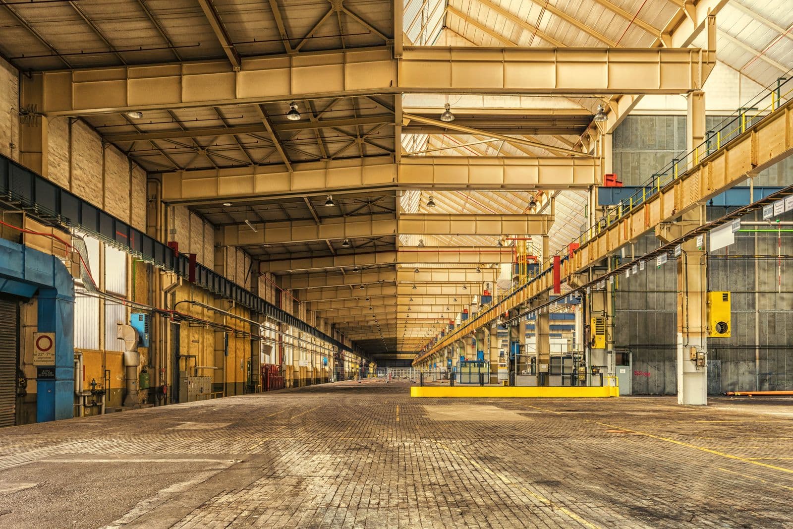Pintura de pabellón industrial en Bizkaia