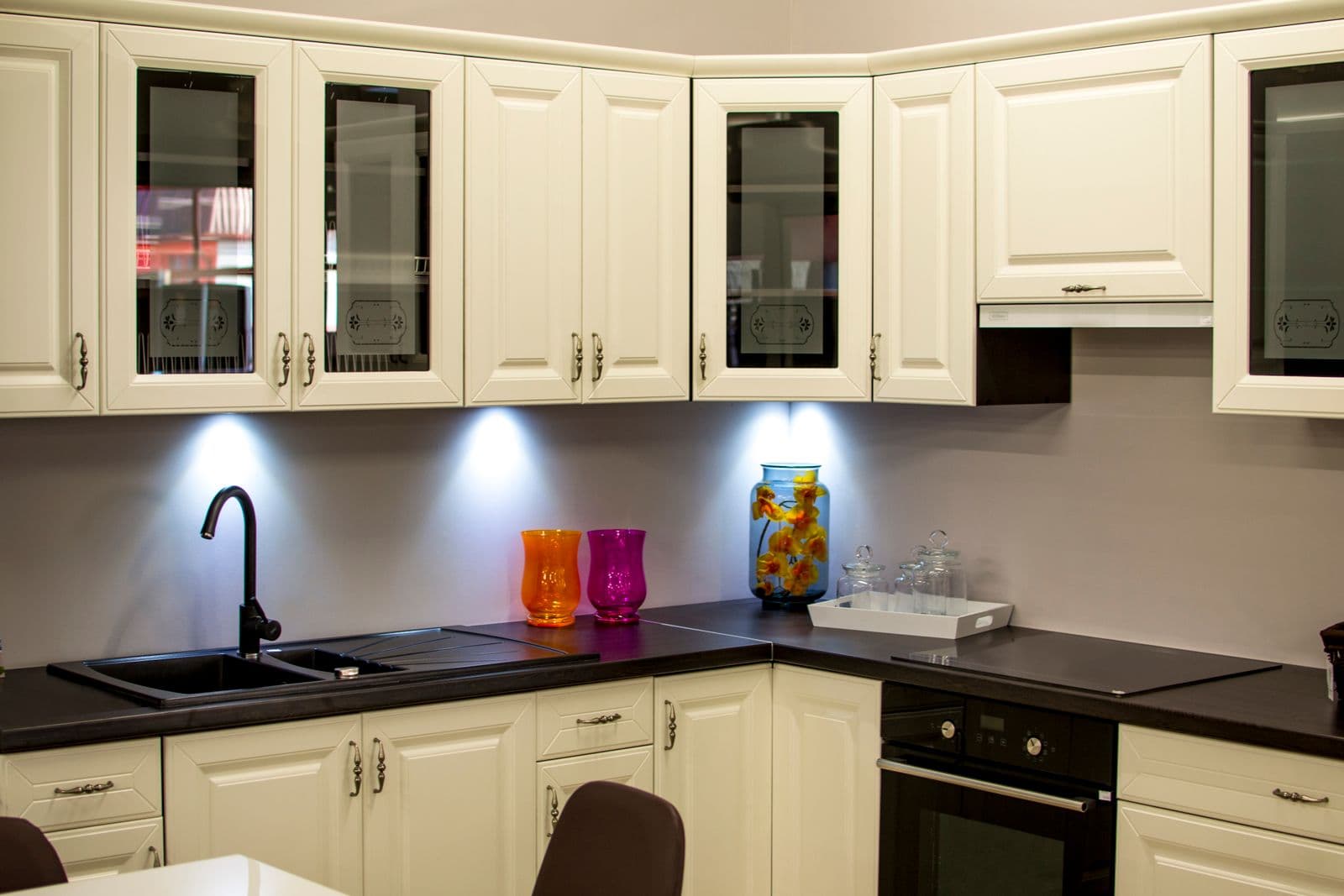 Muebles de cocina pintados en blanco